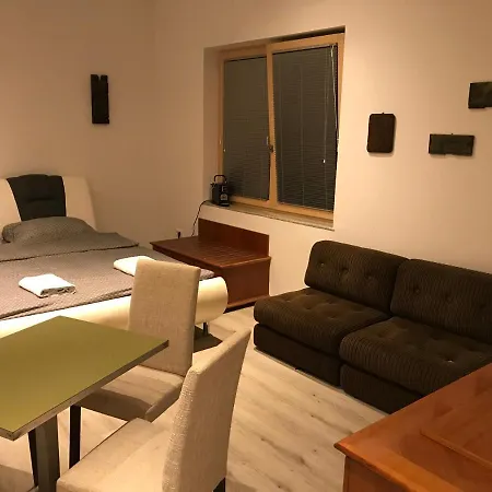 Apartman And Fortuna *